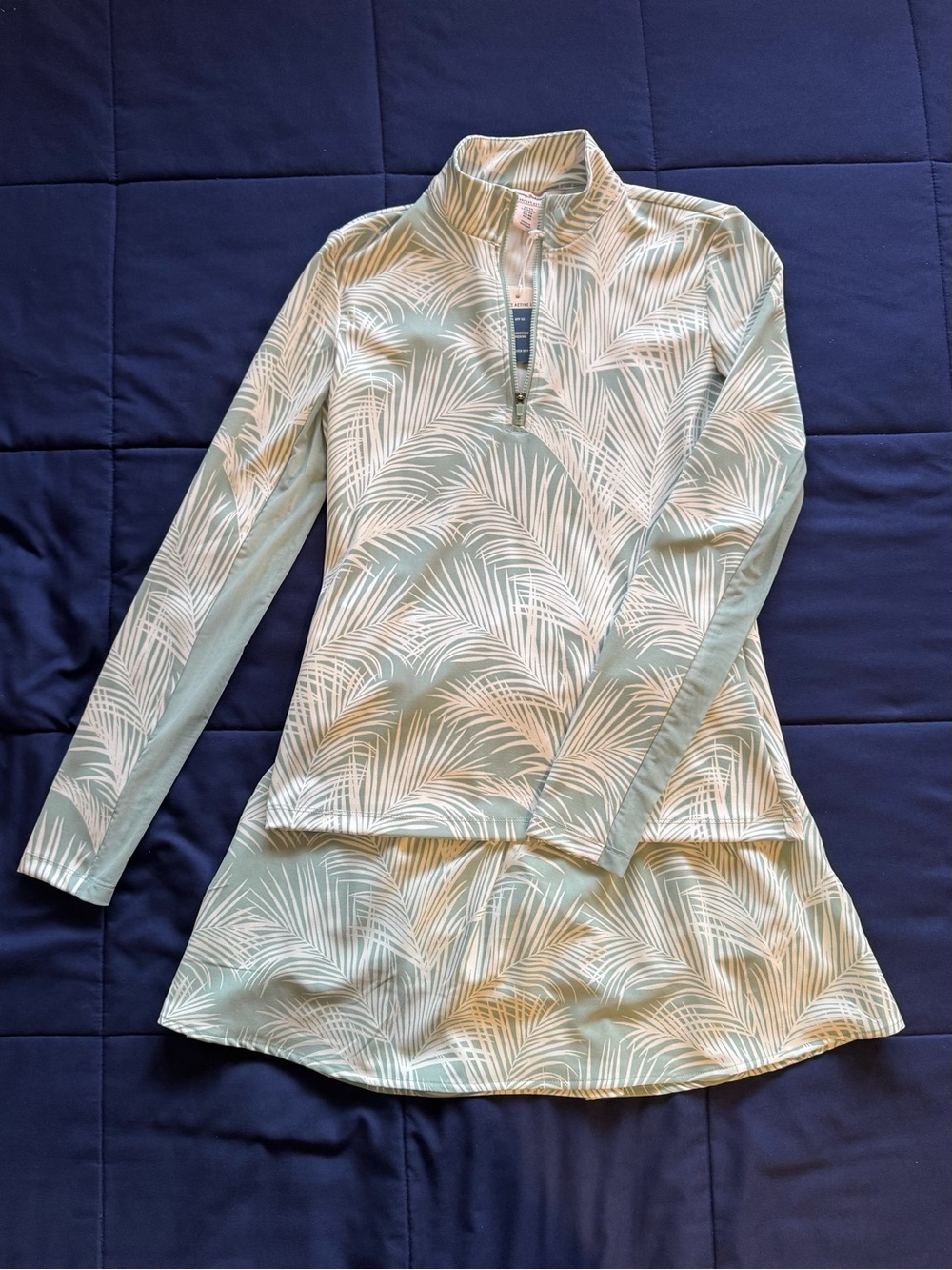 NWT Golf/Tennis Outfit Tommy Bahama Long Sleeved Top + Skirt XS Athleisure Sport